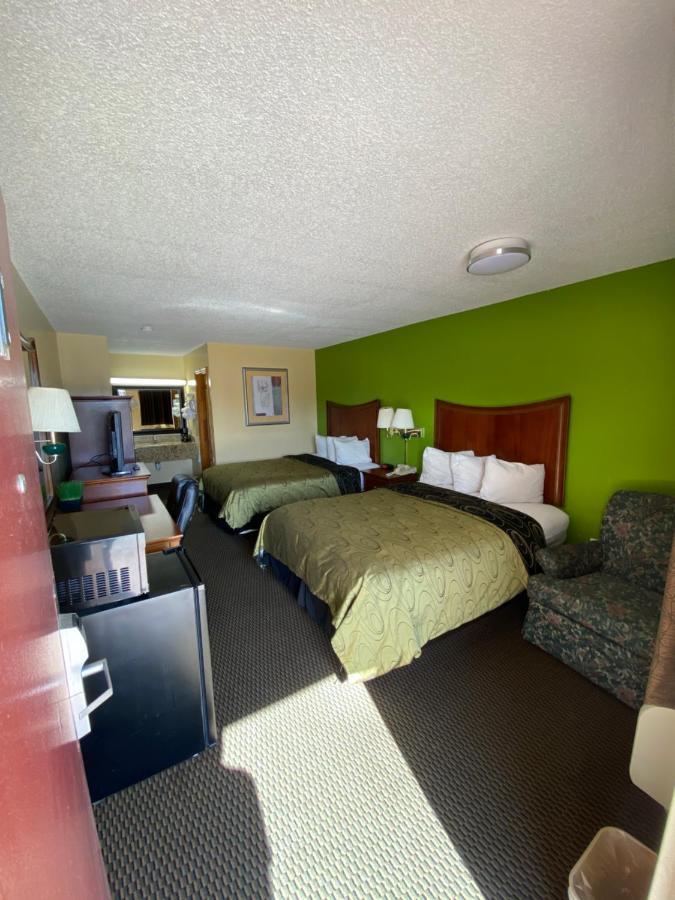 Budget Host Inn - Baxley Екстериор снимка