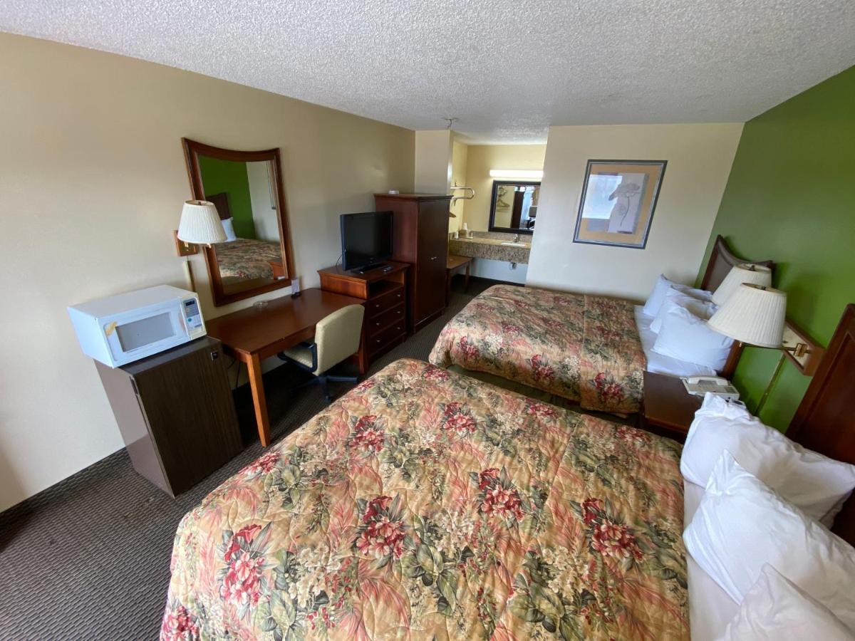 Budget Host Inn - Baxley Екстериор снимка